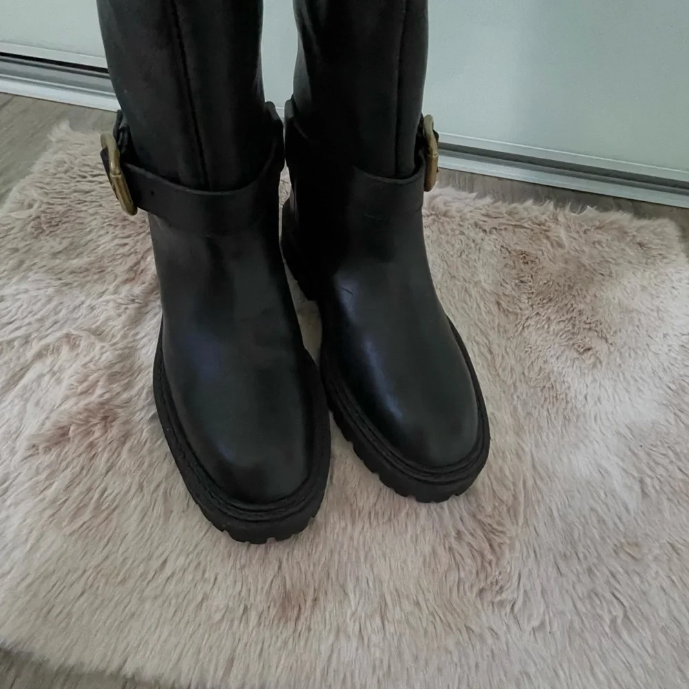ZARA LEATHER BOOTS WITH BUCKLE US 6.5 - Picture 12 of 15